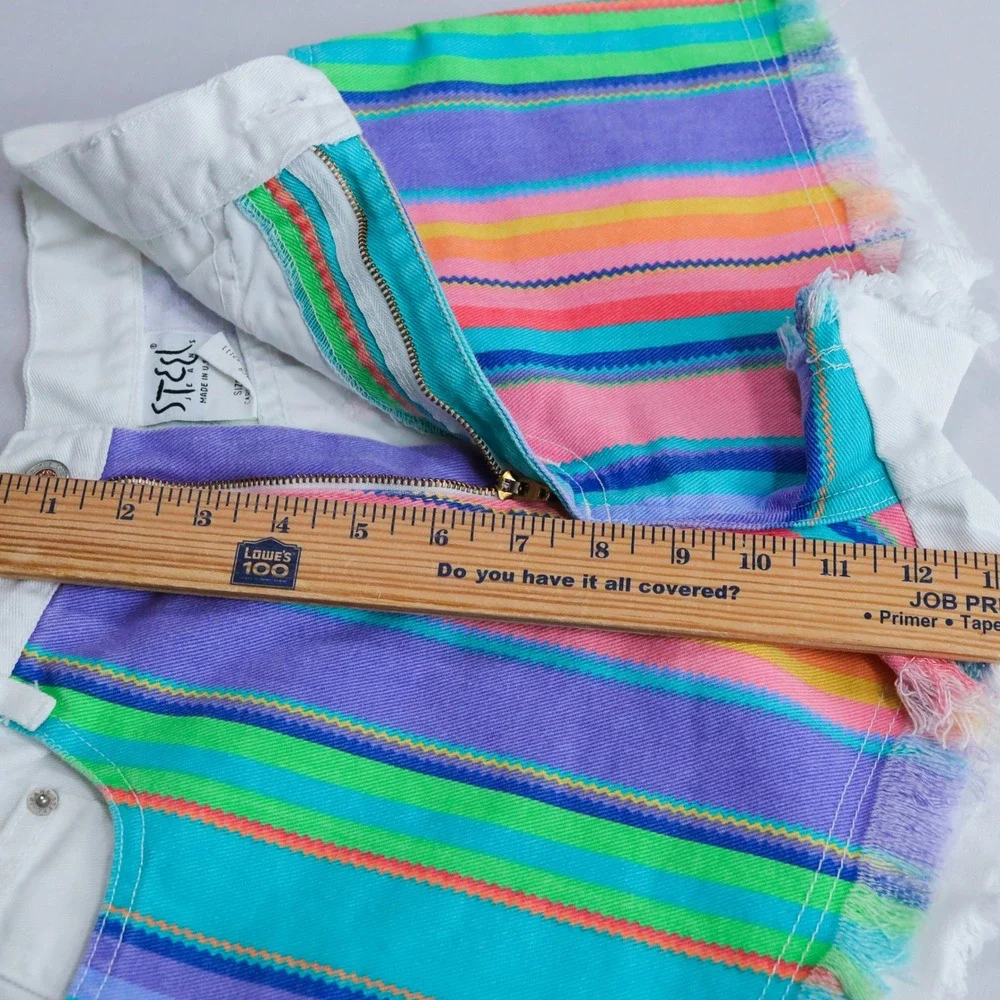 Vintage‎ 90s Steel Jeans Denim Shorts Womens 7 White Rainbow Stripe Fringe USA